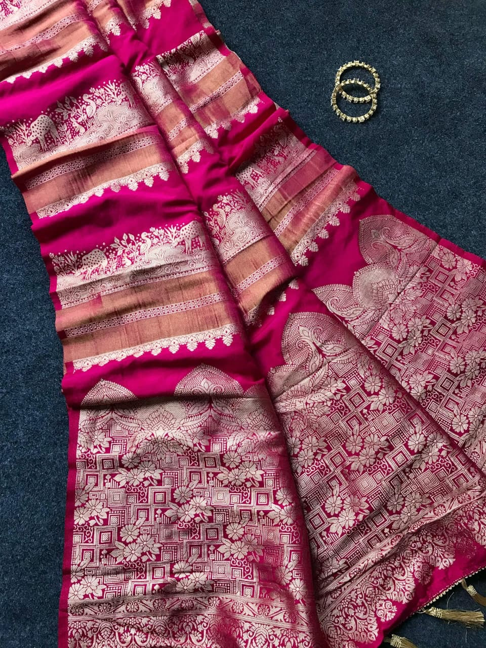 Khadi Tissue Patta Deer