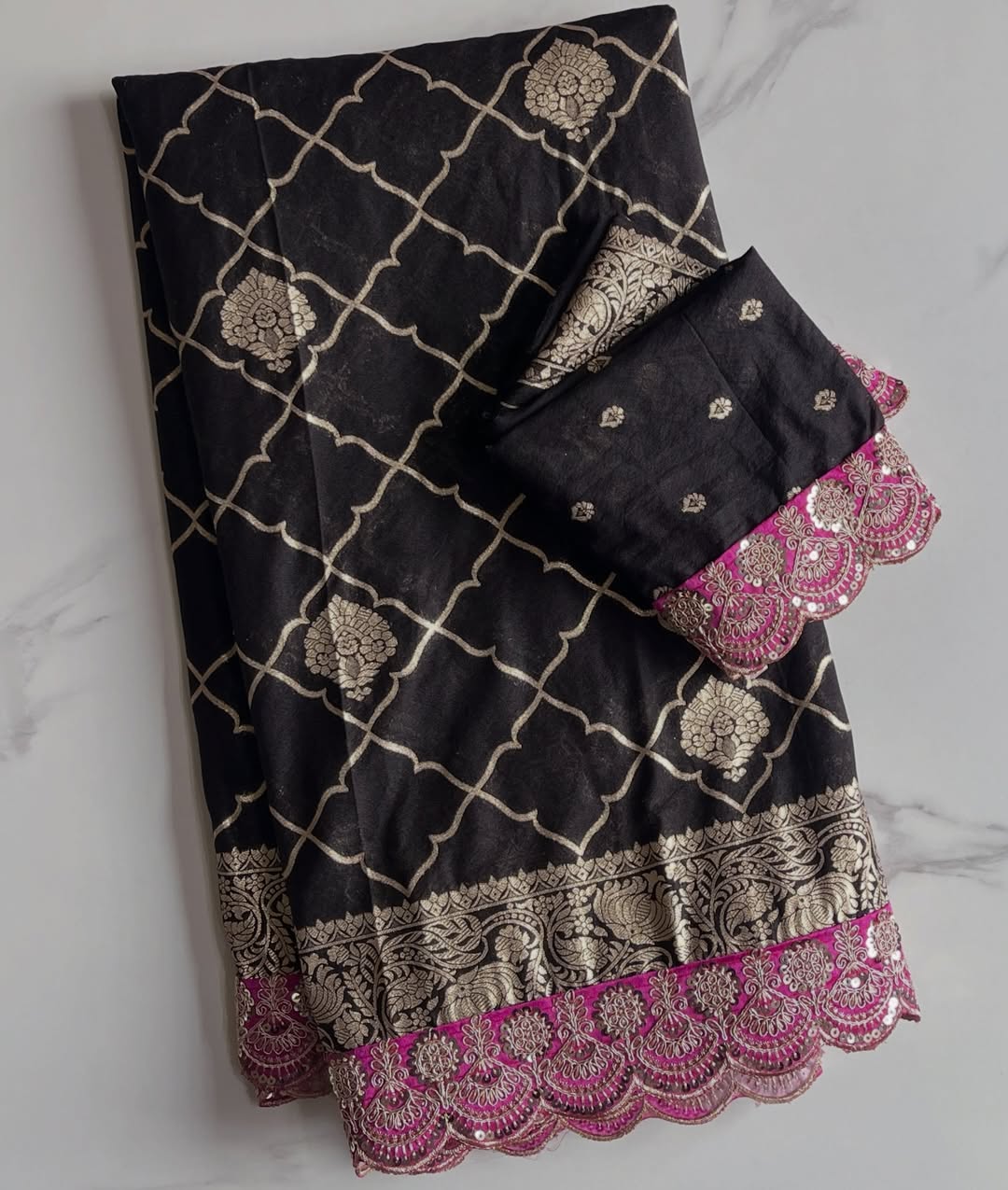 Crepe Box Border