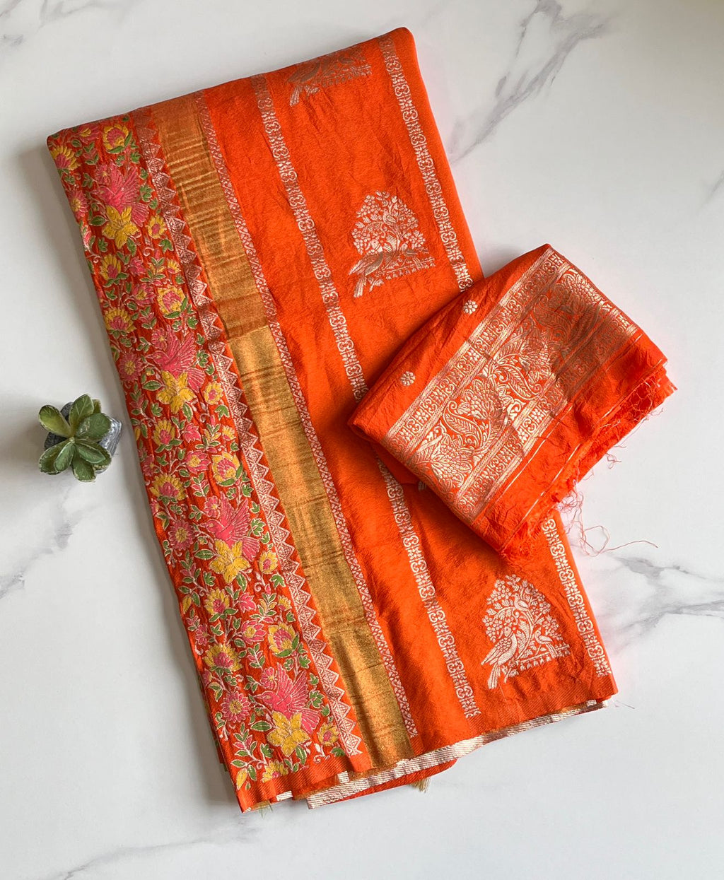 Crepe Tissue Meenakari Weaving Saree
