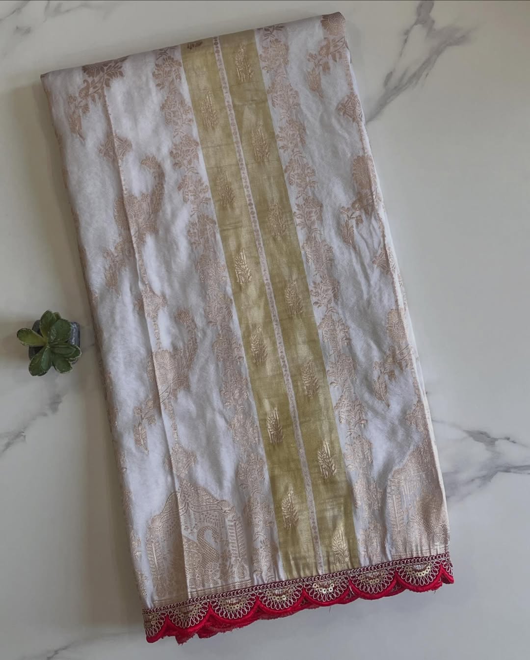 Khadi Tissue Work Border